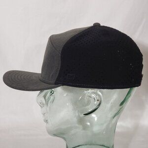 Melin Trenches Hydro Horizon Fit - snapback- Grey / Black